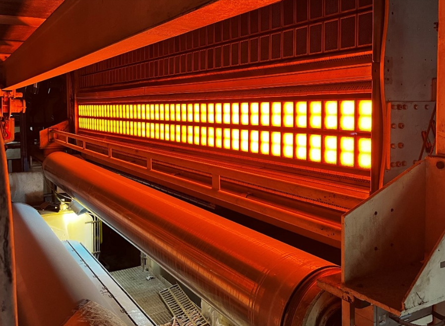 Global fabric heater lamps