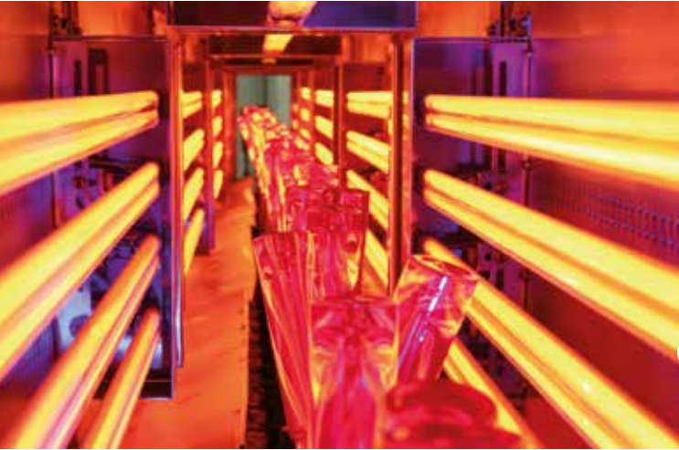 Infrared lamp for liquid paint