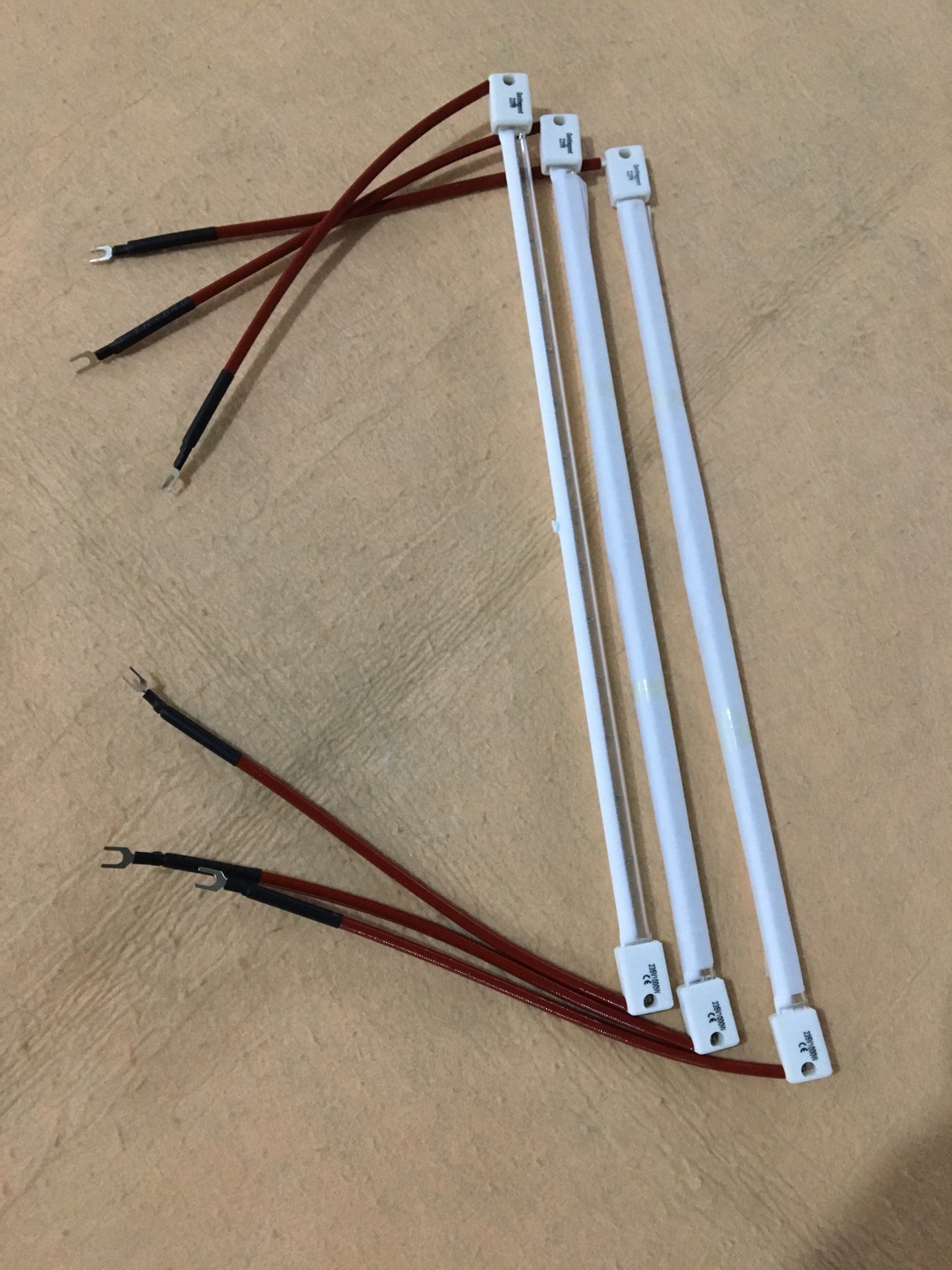 tungsten halogen heating lamp for home heater